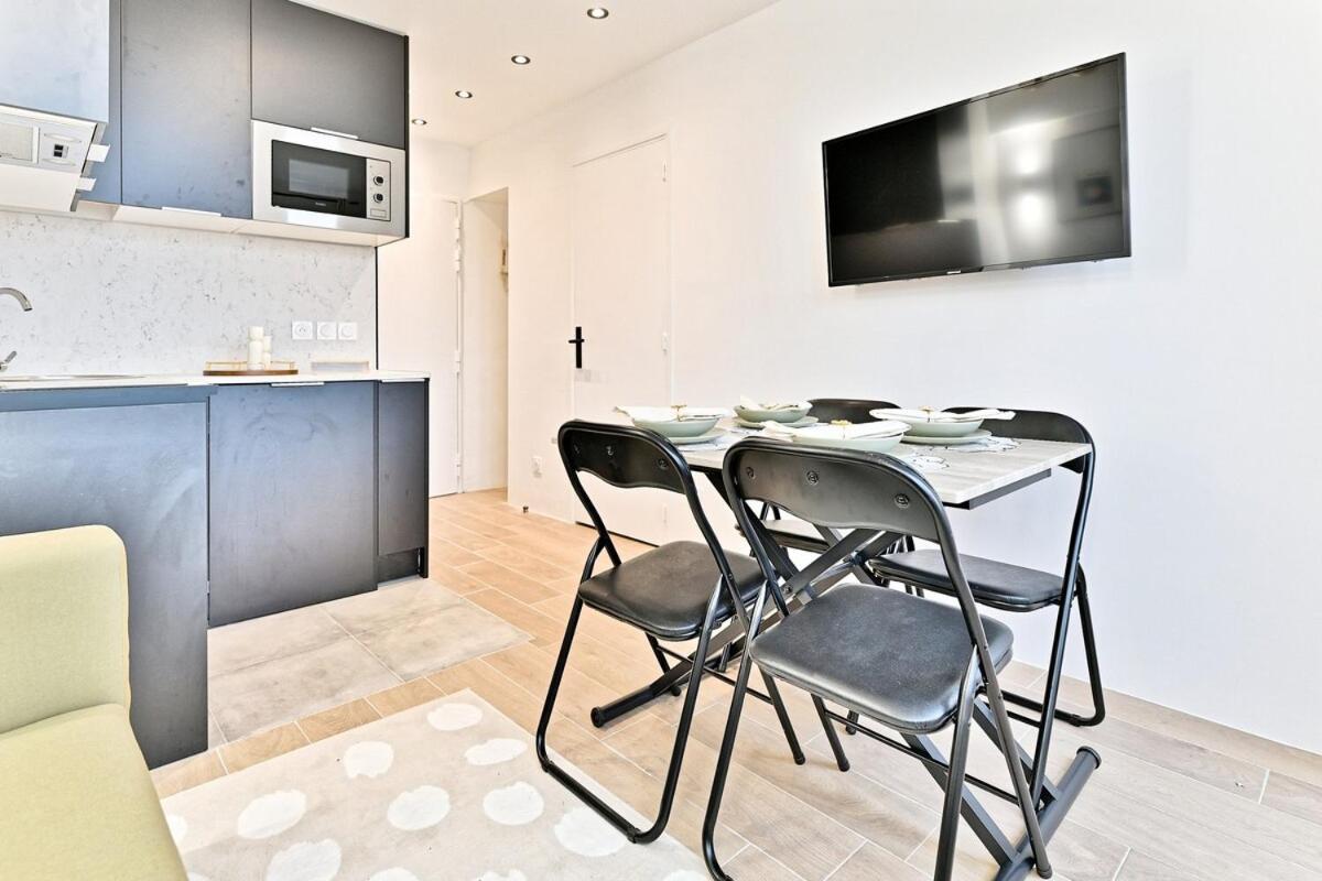 Parisian Getaway Near Gare De L'est - Ii Apartment Paris